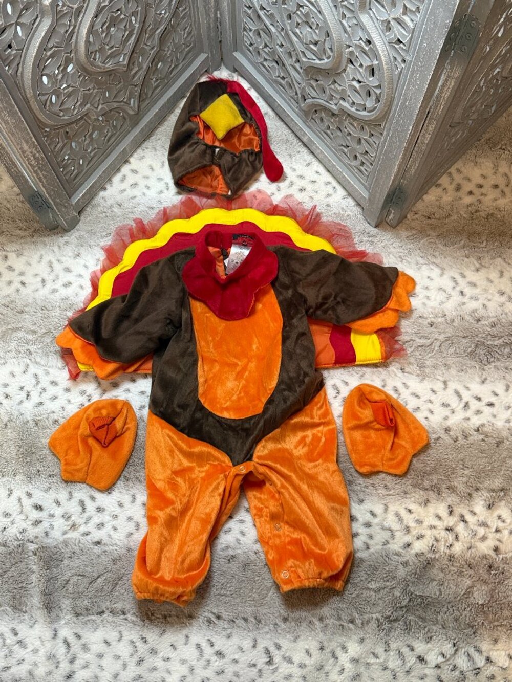 In Character turkey costume baby 6-12 months fall Thanksgiving Halloween party